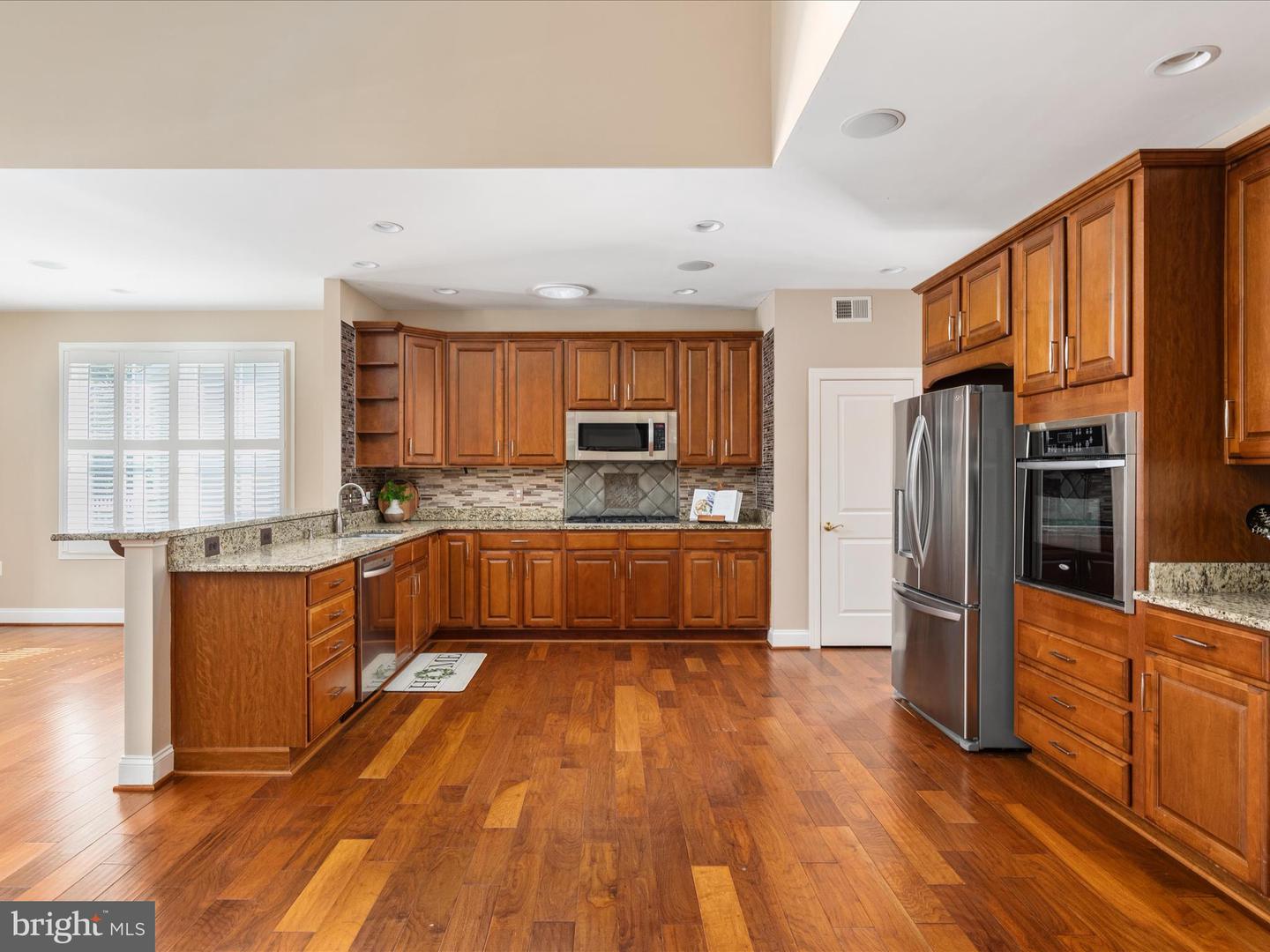 142 RUFFED GROUSE CT, LAKE FREDERICK, Virginia 22630, 3 Bedrooms Bedrooms, ,3 BathroomsBathrooms,Residential,For sale,142 RUFFED GROUSE CT,VAFV2036030 MLS # VAFV2036030