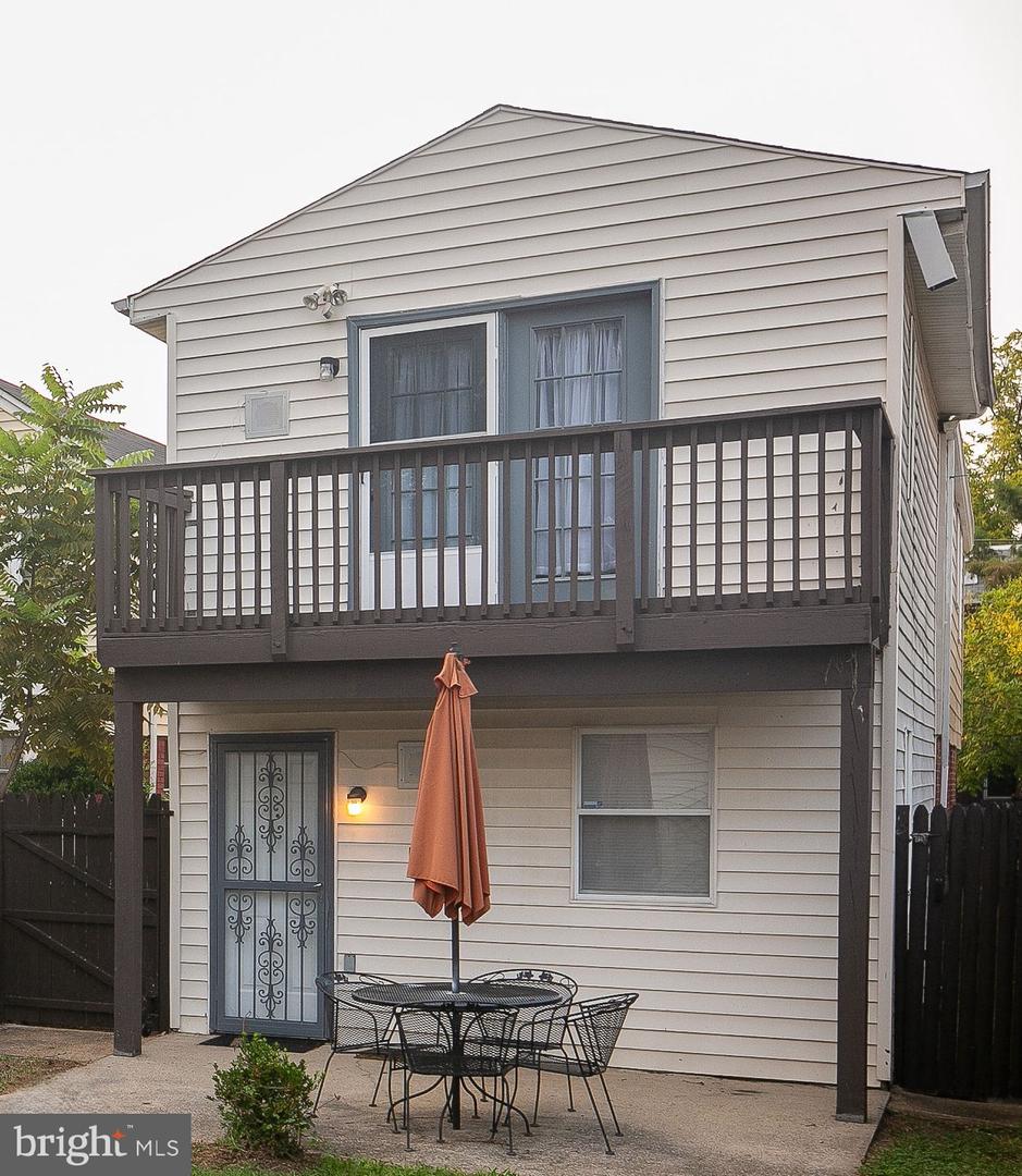 1711 NEWTON ST NE, WASHINGTON, District Of Columbia 20018, 3 Bedrooms Bedrooms, ,2 BathroomsBathrooms,Residential,For sale,1711 NEWTON ST NE,DCDC2214648 MLS # DCDC2214648 1711 NEWTON ST NE, WASHINGTON, District Of Columbia 20018, 3 Bedrooms Bedrooms, ,2 BathroomsBathrooms,Residential,For sale,1711 NEWTON ST NE,DCDC2214648 MLS # DCDC2214648