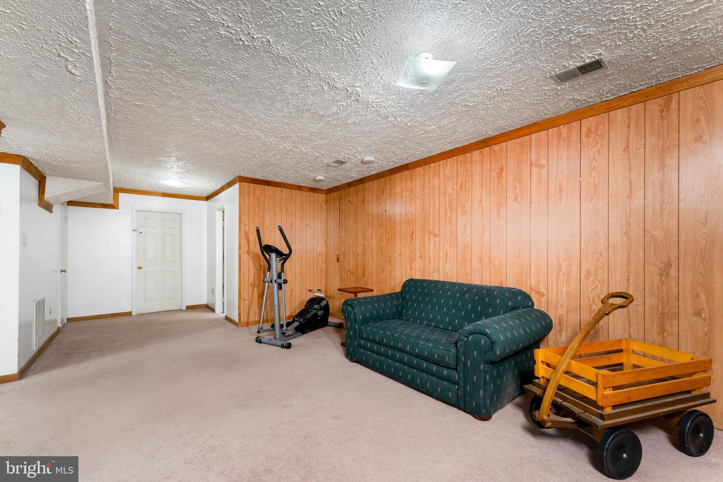 112 LEISURE ST, STAFFORD, Virginia 22554, 5 Bedrooms Bedrooms, ,3 BathroomsBathrooms,Residential,For sale,112 LEISURE ST,VAST2041702 MLS # VAST2041702
