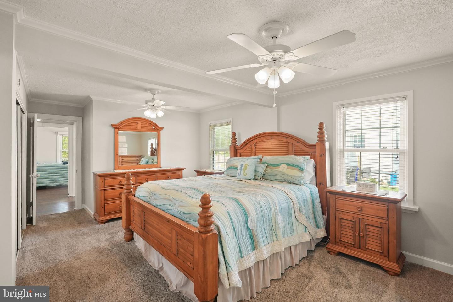 9423 OX RD, LORTON, Virginia 22079, 3 Bedrooms Bedrooms, ,2 BathroomsBathrooms,Residential,For sale,9423 OX RD,VAFX2260604 MLS # VAFX2260604