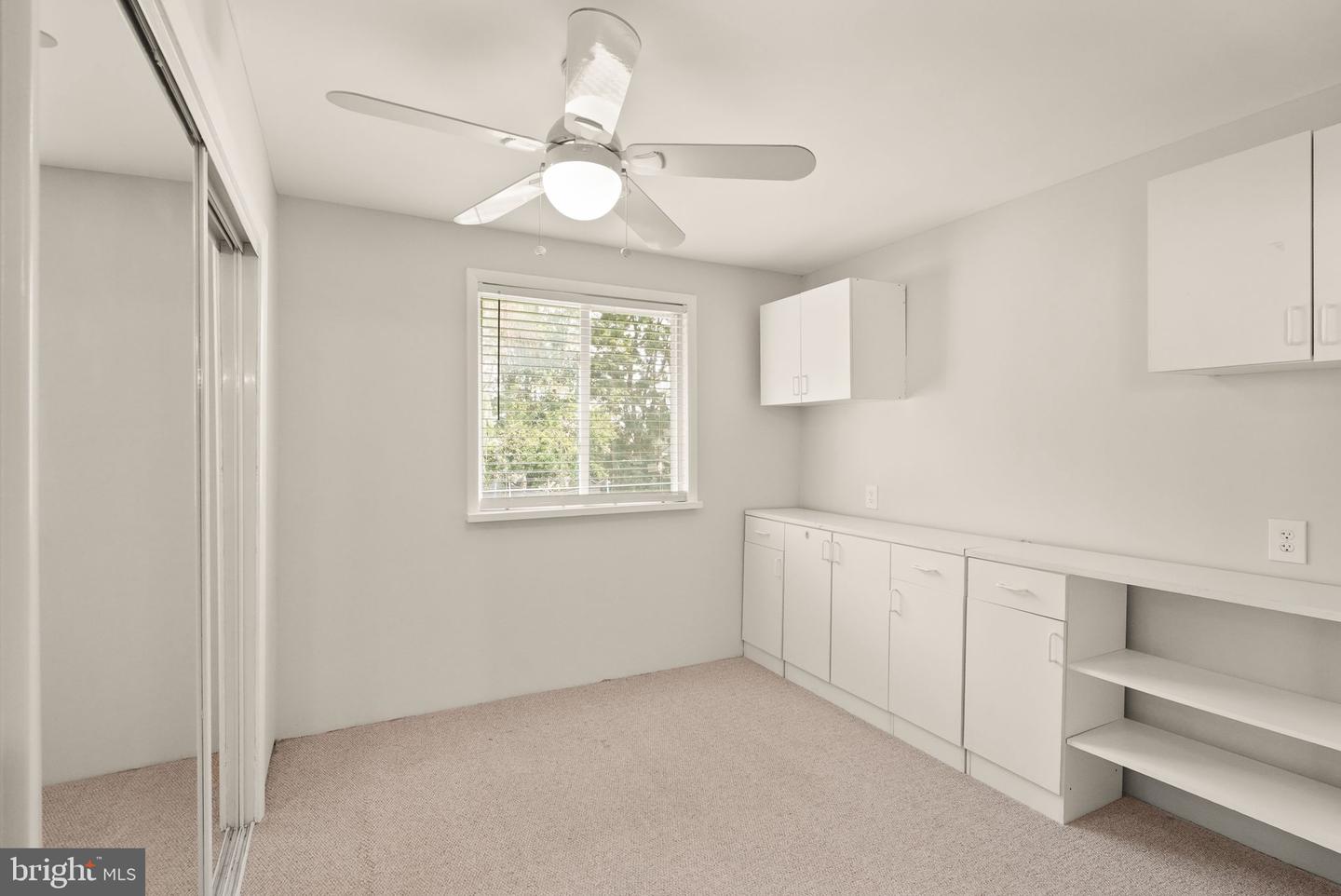 9423 OX RD, LORTON, Virginia 22079, 3 Bedrooms Bedrooms, ,2 BathroomsBathrooms,Residential,For sale,9423 OX RD,VAFX2260604 MLS # VAFX2260604