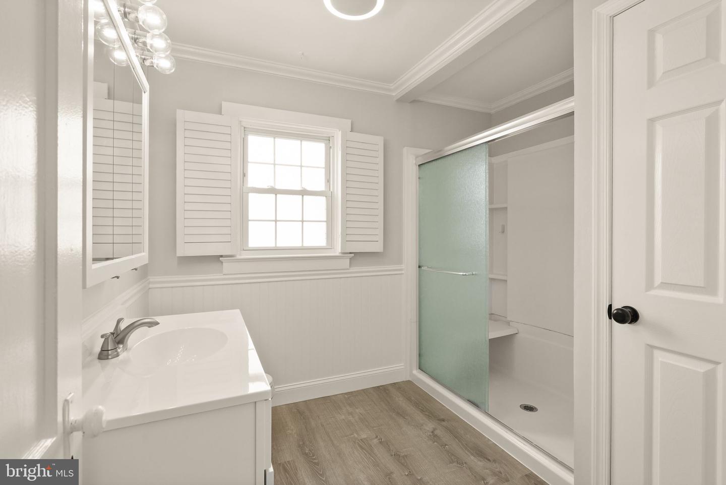 9423 OX RD, LORTON, Virginia 22079, 3 Bedrooms Bedrooms, ,2 BathroomsBathrooms,Residential,For sale,9423 OX RD,VAFX2260604 MLS # VAFX2260604