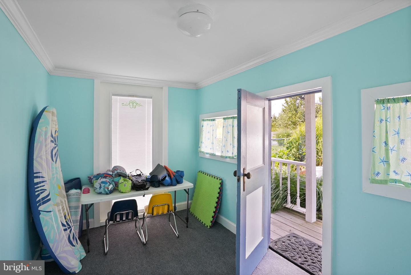9423 OX RD, LORTON, Virginia 22079, 3 Bedrooms Bedrooms, ,2 BathroomsBathrooms,Residential,For sale,9423 OX RD,VAFX2260604 MLS # VAFX2260604