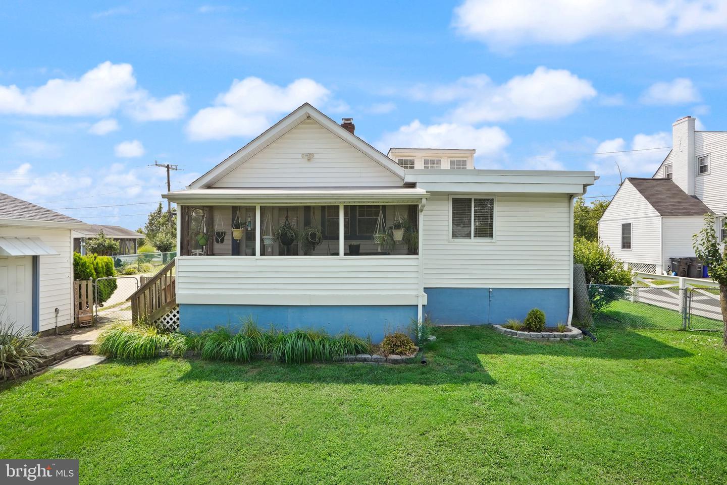 9423 OX RD, LORTON, Virginia 22079, 3 Bedrooms Bedrooms, ,2 BathroomsBathrooms,Residential,For sale,9423 OX RD,VAFX2260604 MLS # VAFX2260604
