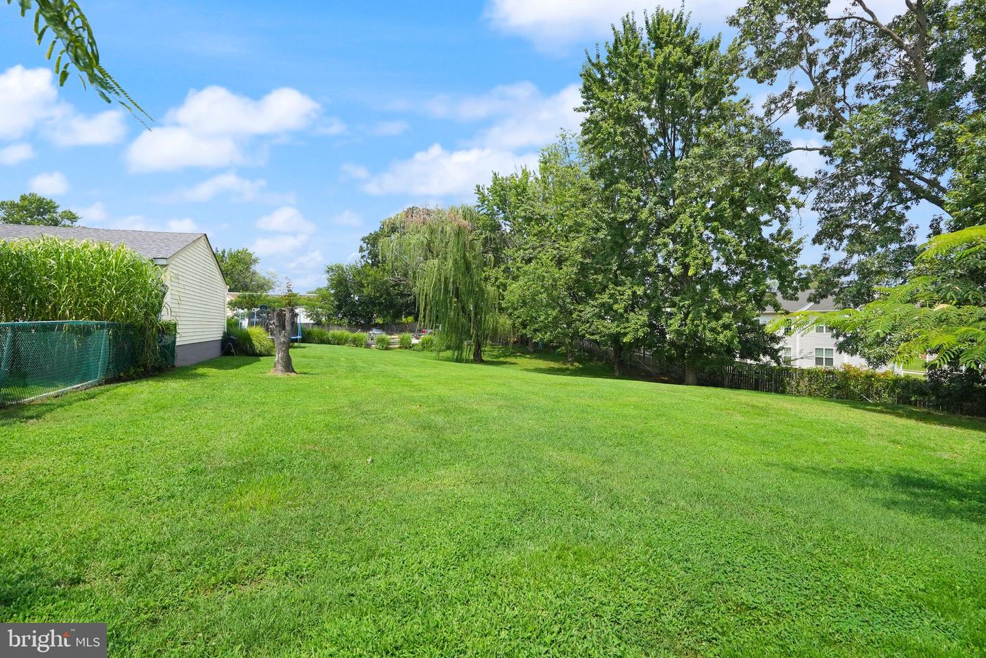 9423 OX RD, LORTON, Virginia 22079, 3 Bedrooms Bedrooms, ,2 BathroomsBathrooms,Residential,For sale,9423 OX RD,VAFX2260604 MLS # VAFX2260604