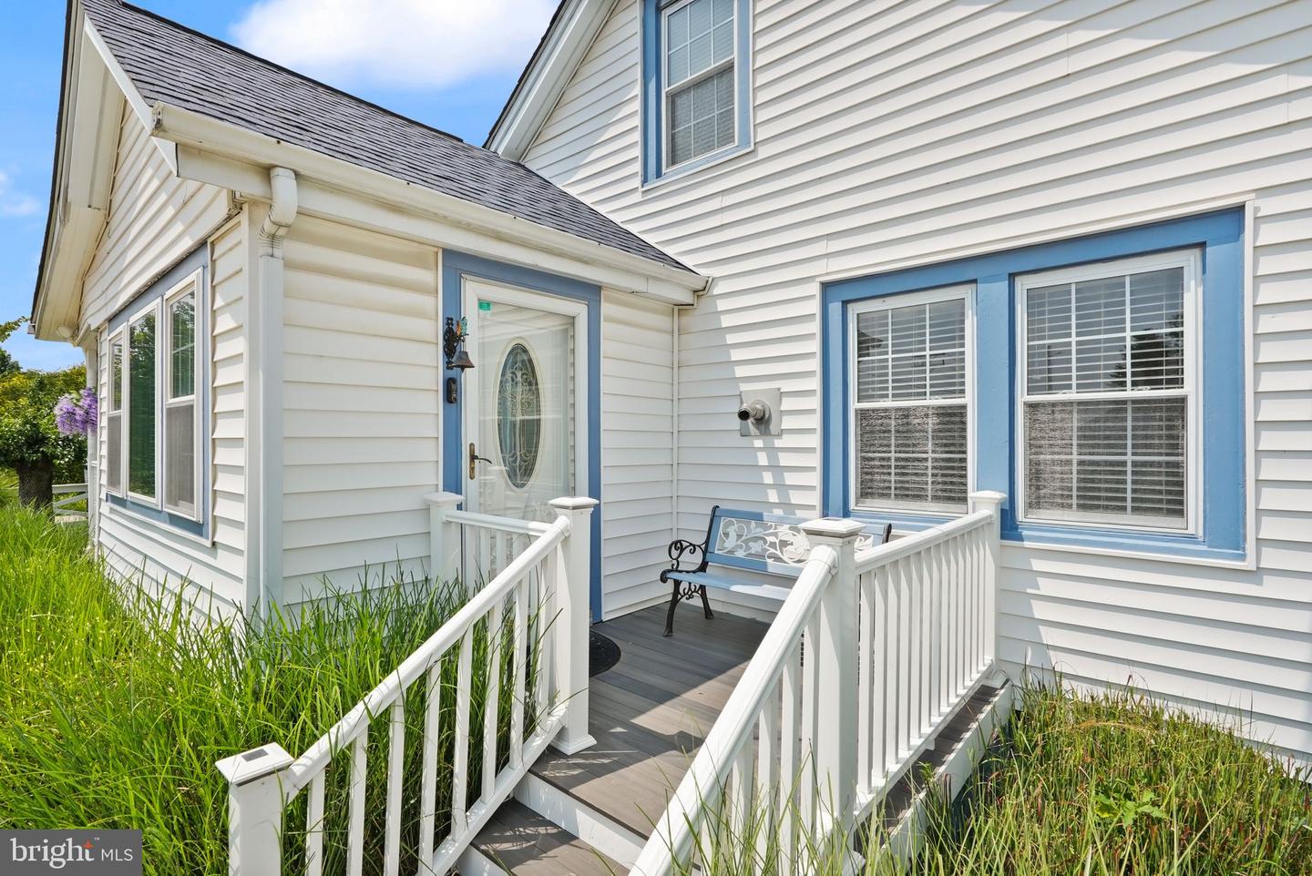 9423 OX RD, LORTON, Virginia 22079, 3 Bedrooms Bedrooms, ,2 BathroomsBathrooms,Residential,For sale,9423 OX RD,VAFX2260604 MLS # VAFX2260604