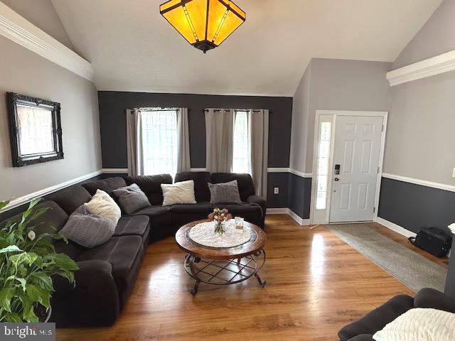 428 FOXRIDGE DR SW, LEESBURG, Virginia 20175, 4 Bedrooms Bedrooms, ,3 BathroomsBathrooms,Residential,For sale,428 FOXRIDGE DR SW,VALO2104350 MLS # VALO2104350