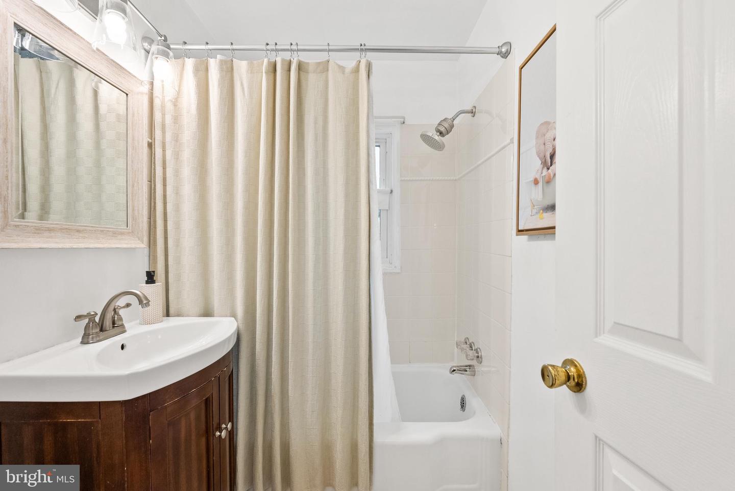 2246 MARY BALDWIN DR, ALEXANDRIA, Virginia 22307, 2 Bedrooms Bedrooms, ,2 BathroomsBathrooms,Residential,For sale,2246 MARY BALDWIN DR,VAFX2260620 MLS # VAFX2260620
