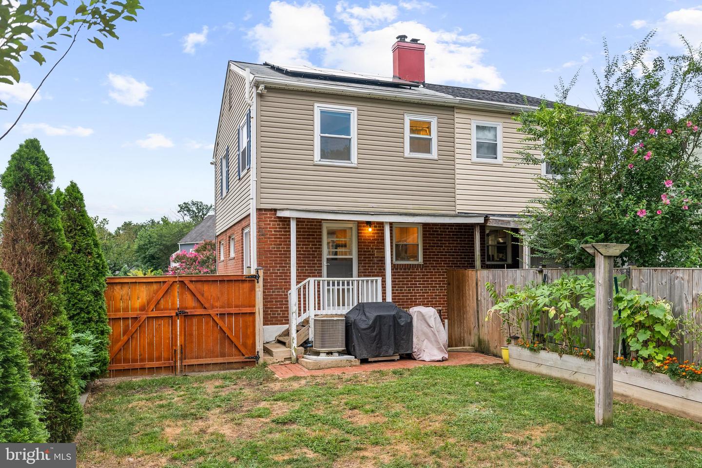 2246 MARY BALDWIN DR, ALEXANDRIA, Virginia 22307, 2 Bedrooms Bedrooms, ,2 BathroomsBathrooms,Residential,For sale,2246 MARY BALDWIN DR,VAFX2260620 MLS # VAFX2260620