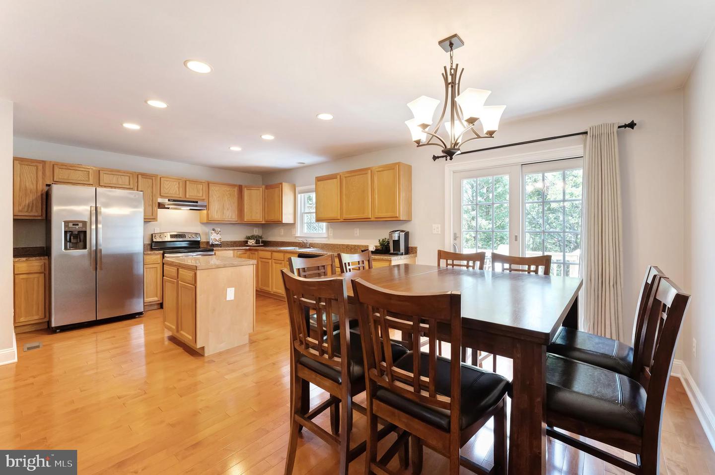 13116 ASHNUT LN, HERNDON, Virginia 20171, 3 Bedrooms Bedrooms, 7 Rooms Rooms,3 BathroomsBathrooms,Residential,For sale,13116 ASHNUT LN,VAFX2260930 MLS # VAFX2260930