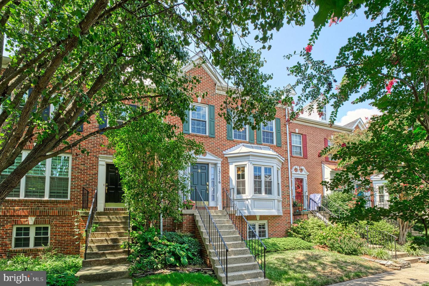 13116 ASHNUT LN, HERNDON, Virginia 20171, 3 Bedrooms Bedrooms, 7 Rooms Rooms,3 BathroomsBathrooms,Residential,For sale,13116 ASHNUT LN,VAFX2260930 MLS # VAFX2260930