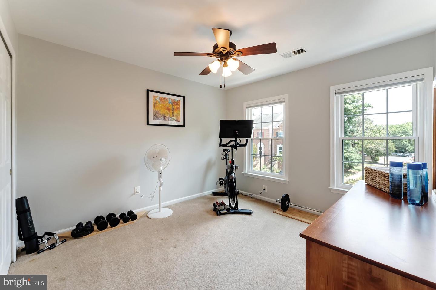 13116 ASHNUT LN, HERNDON, Virginia 20171, 3 Bedrooms Bedrooms, 7 Rooms Rooms,3 BathroomsBathrooms,Residential,For sale,13116 ASHNUT LN,VAFX2260930 MLS # VAFX2260930