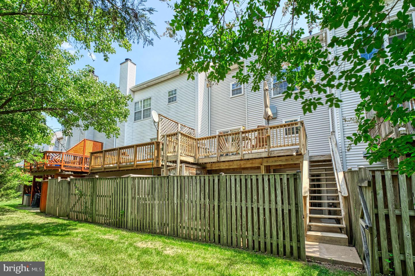 13116 ASHNUT LN, HERNDON, Virginia 20171, 3 Bedrooms Bedrooms, 7 Rooms Rooms,3 BathroomsBathrooms,Residential,For sale,13116 ASHNUT LN,VAFX2260930 MLS # VAFX2260930