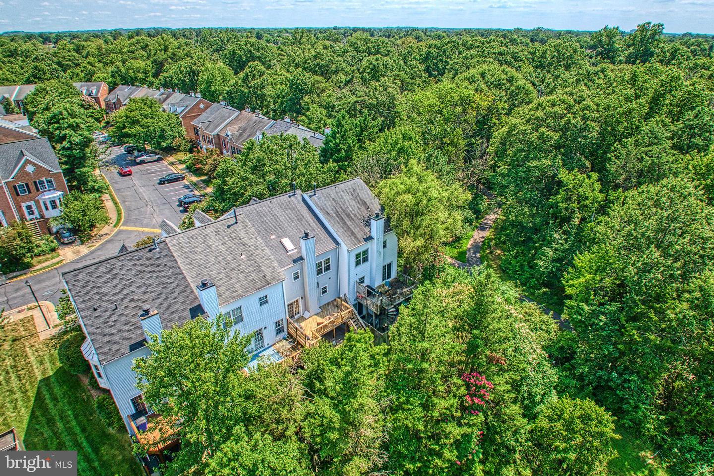 13116 ASHNUT LN, HERNDON, Virginia 20171, 3 Bedrooms Bedrooms, 7 Rooms Rooms,3 BathroomsBathrooms,Residential,For sale,13116 ASHNUT LN,VAFX2260930 MLS # VAFX2260930