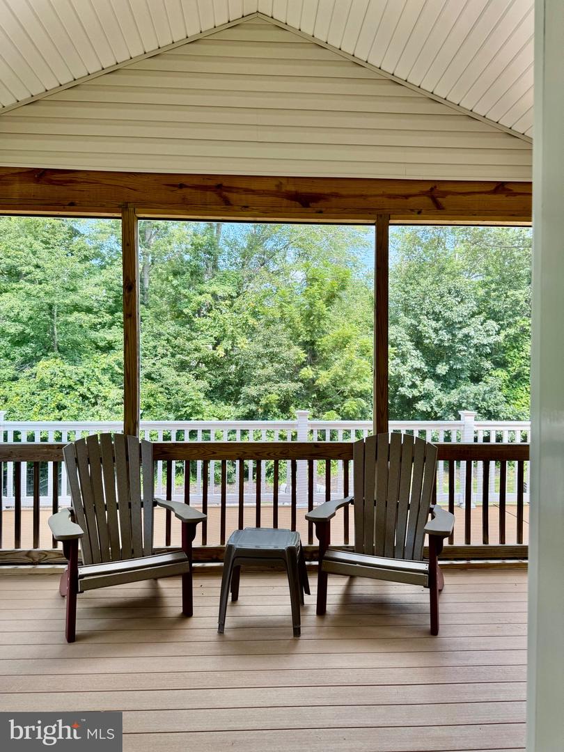 9191 HARBOR CT, WARRENTON, Virginia 20187, 4 Bedrooms Bedrooms, ,4 BathroomsBathrooms,Residential,For sale,9191 HARBOR CT,VAFQ2017906 MLS # VAFQ2017906