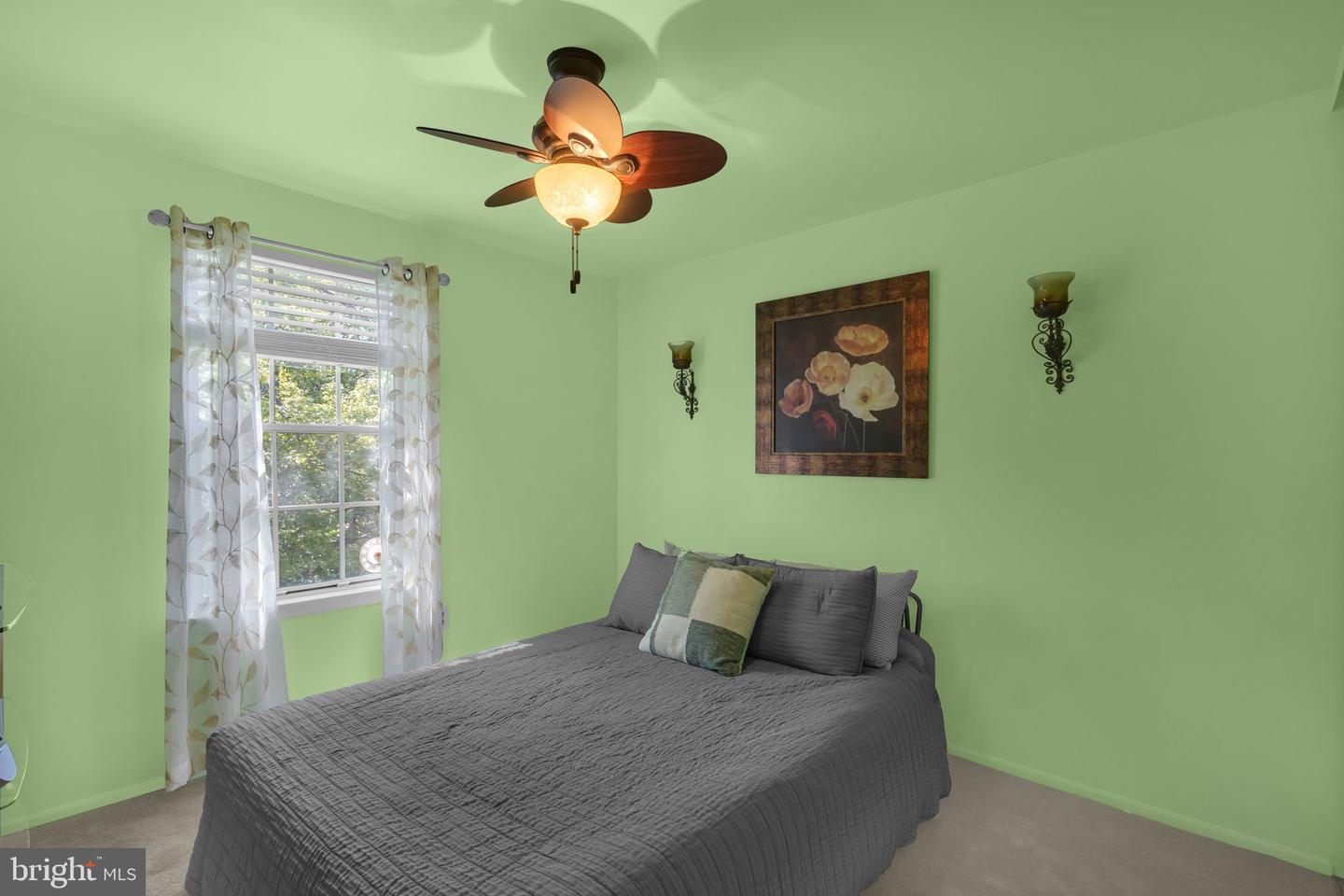 2842 BURGUNDY PL, WOODBRIDGE, Virginia 22192, 3 Bedrooms Bedrooms, ,1 BathroomBathrooms,Residential,For sale,2842 BURGUNDY PL,VAPW2101374 MLS # VAPW2101374
