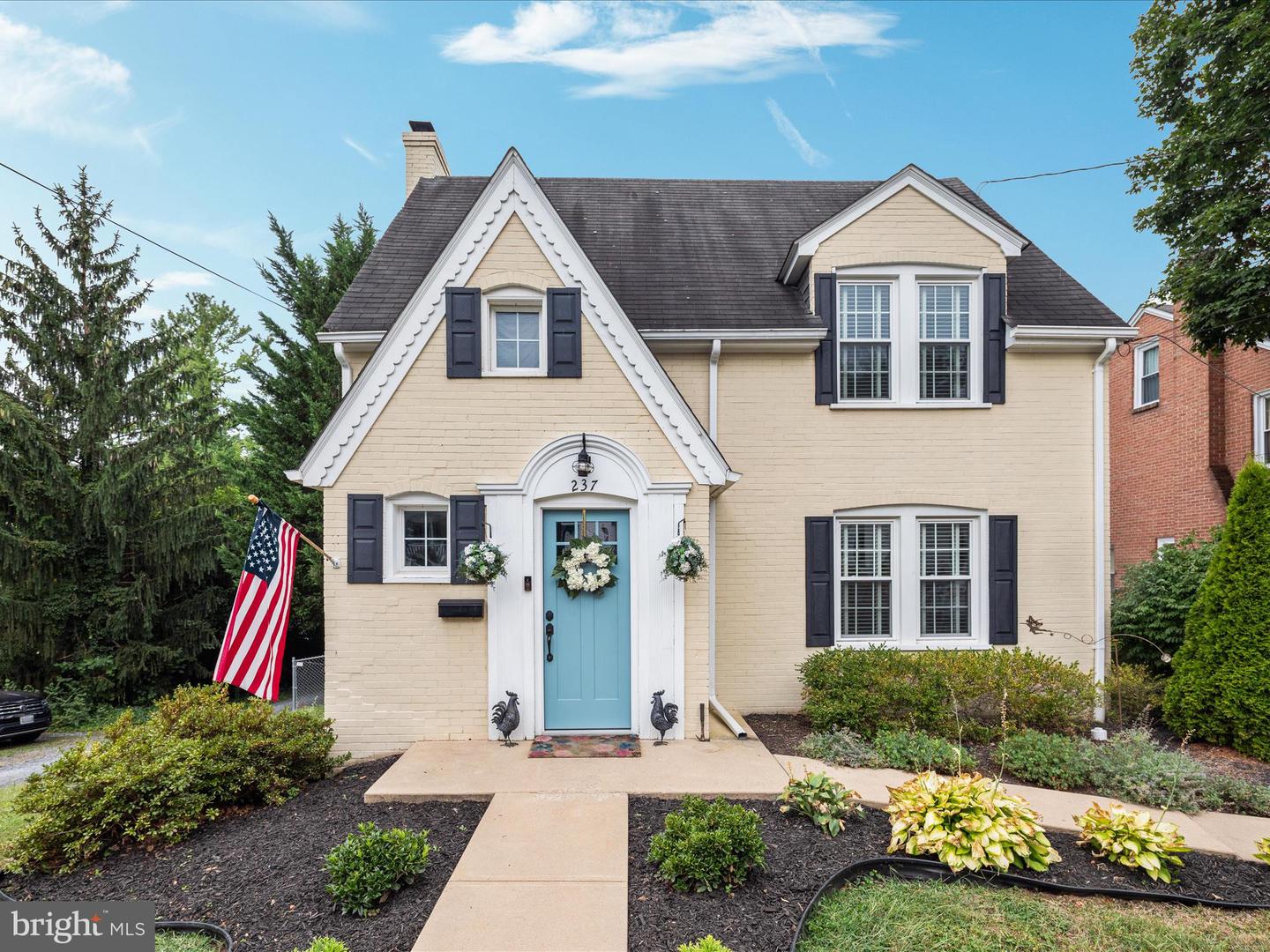237 MILLER ST, WINCHESTER, Virginia 22601, 3 Bedrooms Bedrooms, ,2 BathroomsBathrooms,Residential,For sale,237 MILLER ST,VAWI2008876 MLS # VAWI2008876