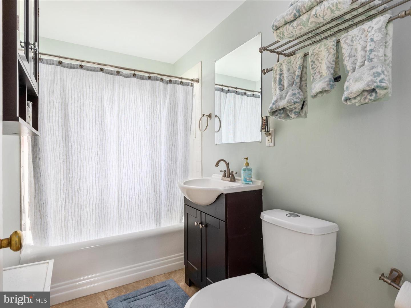 237 MILLER ST, WINCHESTER, Virginia 22601, 3 Bedrooms Bedrooms, ,2 BathroomsBathrooms,Residential,For sale,237 MILLER ST,VAWI2008876 MLS # VAWI2008876