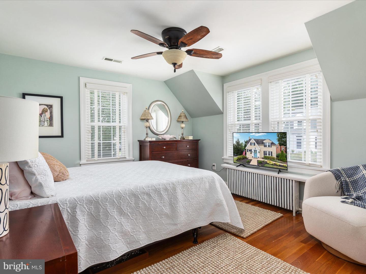 237 MILLER ST, WINCHESTER, Virginia 22601, 3 Bedrooms Bedrooms, ,2 BathroomsBathrooms,Residential,For sale,237 MILLER ST,VAWI2008876 MLS # VAWI2008876