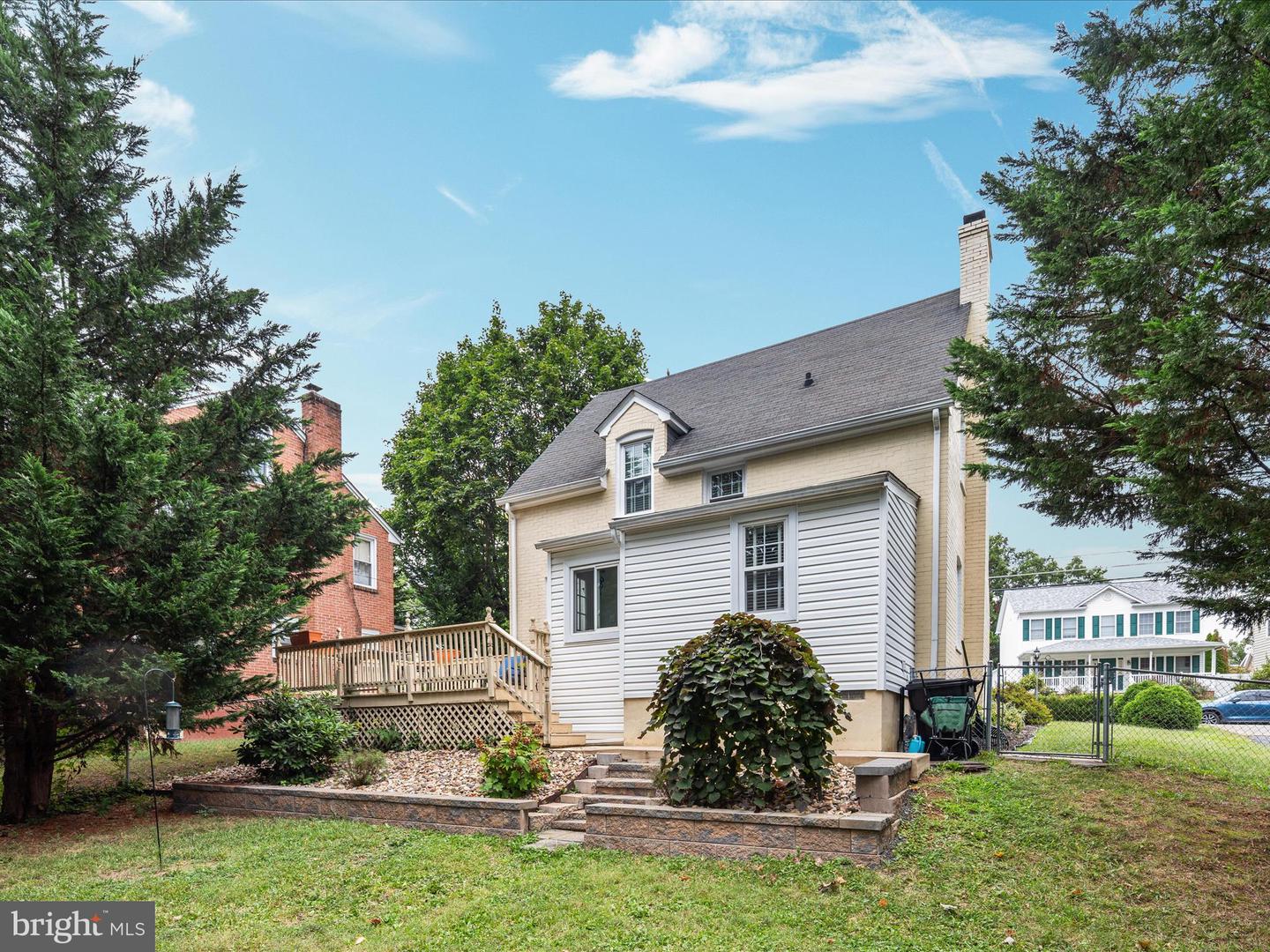 237 MILLER ST, WINCHESTER, Virginia 22601, 3 Bedrooms Bedrooms, ,2 BathroomsBathrooms,Residential,For sale,237 MILLER ST,VAWI2008876 MLS # VAWI2008876