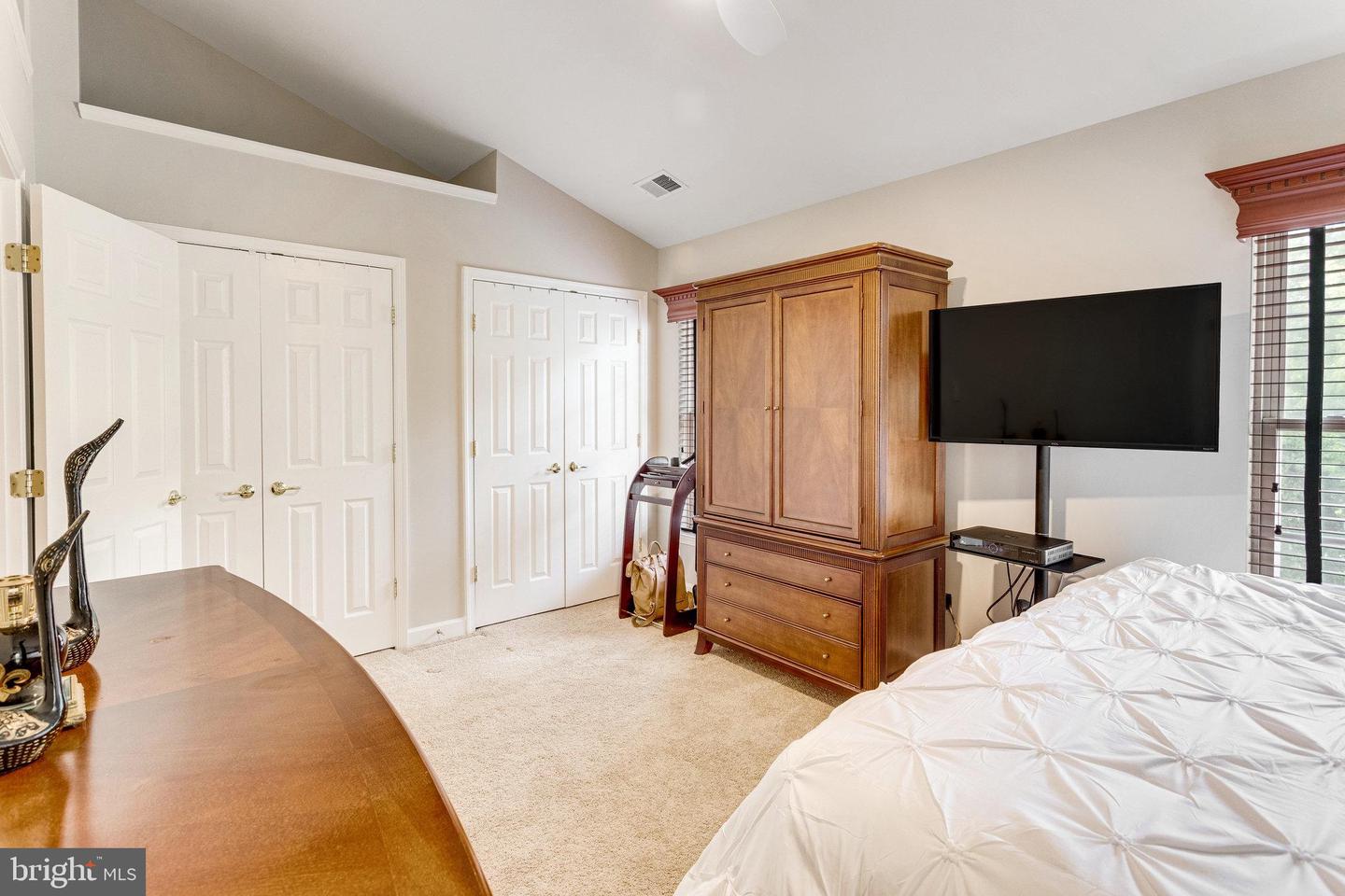 14220 MADRIGAL DR, WOODBRIDGE, Virginia 22193, 3 Bedrooms Bedrooms, ,2 BathroomsBathrooms,Residential,For sale,14220 MADRIGAL DR,VAPW2101382 MLS # VAPW2101382