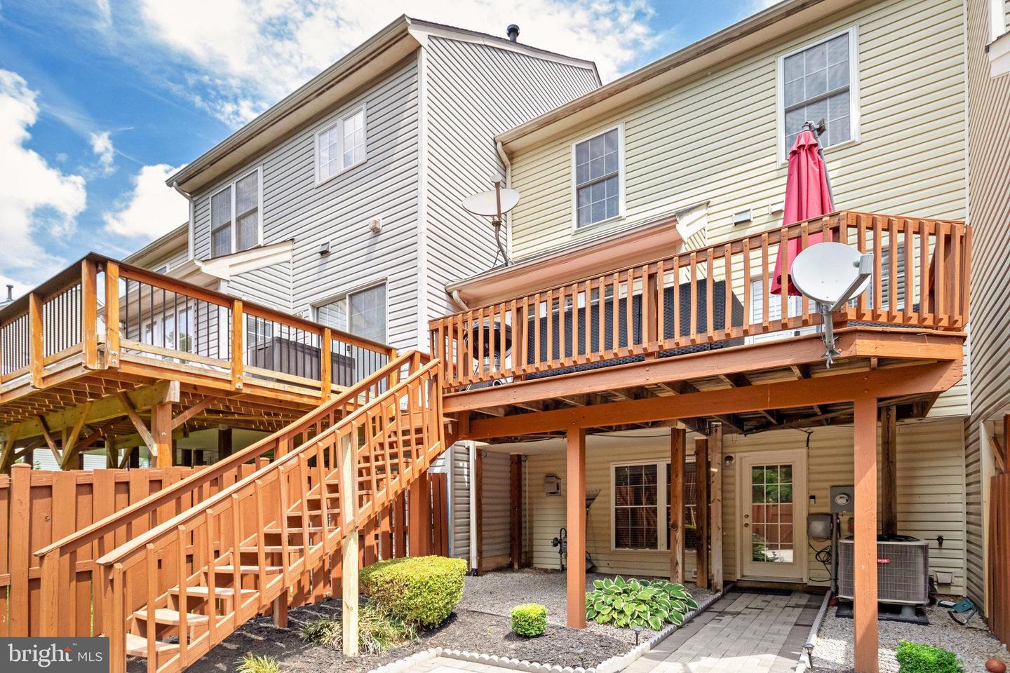 14220 MADRIGAL DR, WOODBRIDGE, Virginia 22193, 3 Bedrooms Bedrooms, ,2 BathroomsBathrooms,Residential,For sale,14220 MADRIGAL DR,VAPW2101382 MLS # VAPW2101382