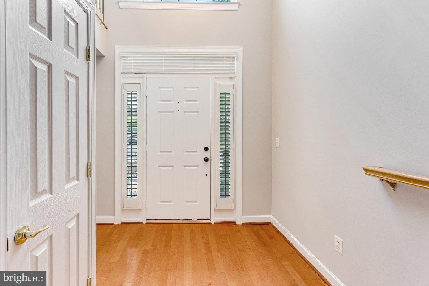 14220 MADRIGAL DR, WOODBRIDGE, Virginia 22193, 3 Bedrooms Bedrooms, ,2 BathroomsBathrooms,Residential,For sale,14220 MADRIGAL DR,VAPW2101382 MLS # VAPW2101382