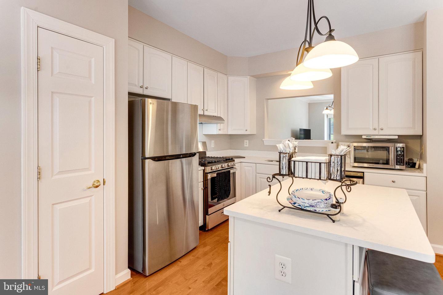 14220 MADRIGAL DR, WOODBRIDGE, Virginia 22193, 3 Bedrooms Bedrooms, ,2 BathroomsBathrooms,Residential,For sale,14220 MADRIGAL DR,VAPW2101382 MLS # VAPW2101382