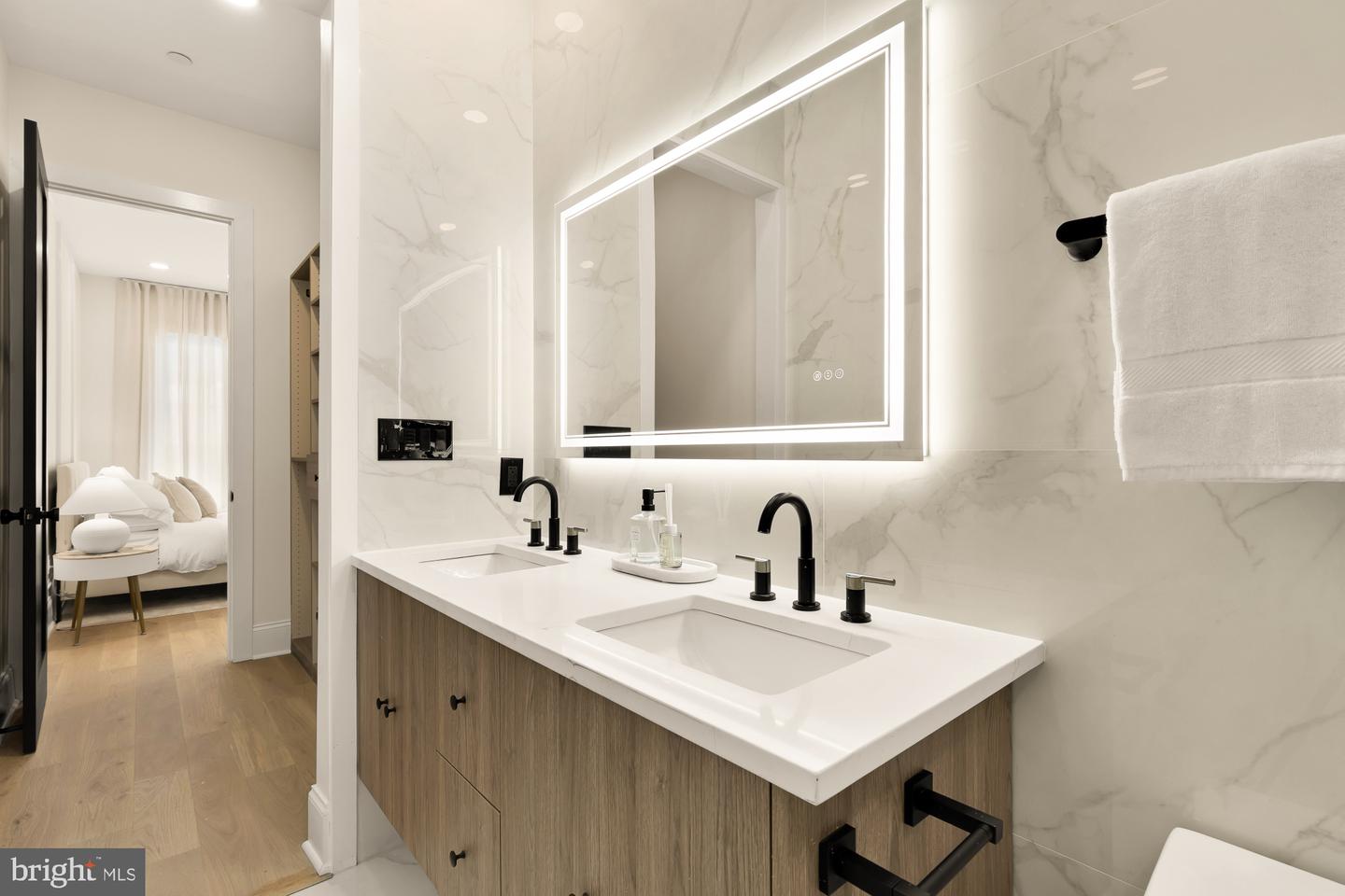 733 EUCLID ST NW #201, WASHINGTON, District Of Columbia 20001, 2 Bedrooms Bedrooms, ,2 BathroomsBathrooms,Residential,For sale,733 EUCLID ST NW #201,DCDC2214982 MLS # DCDC2214982