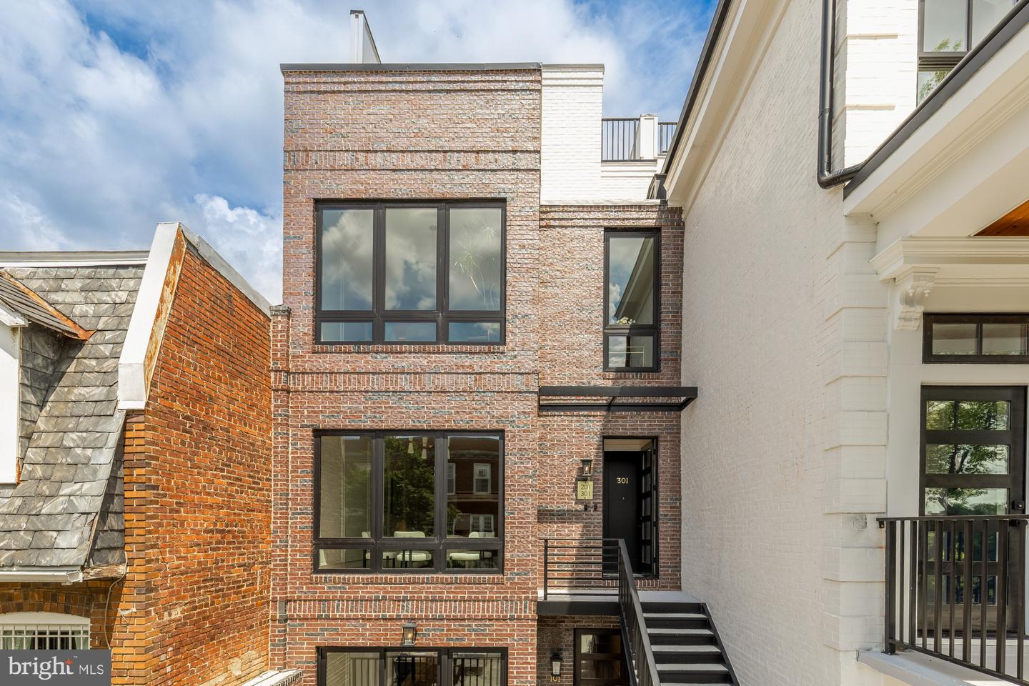 733 EUCLID ST NW #201, WASHINGTON, District Of Columbia 20001, 2 Bedrooms Bedrooms, ,2 BathroomsBathrooms,Residential,For sale,733 EUCLID ST NW #201,DCDC2214982 MLS # DCDC2214982