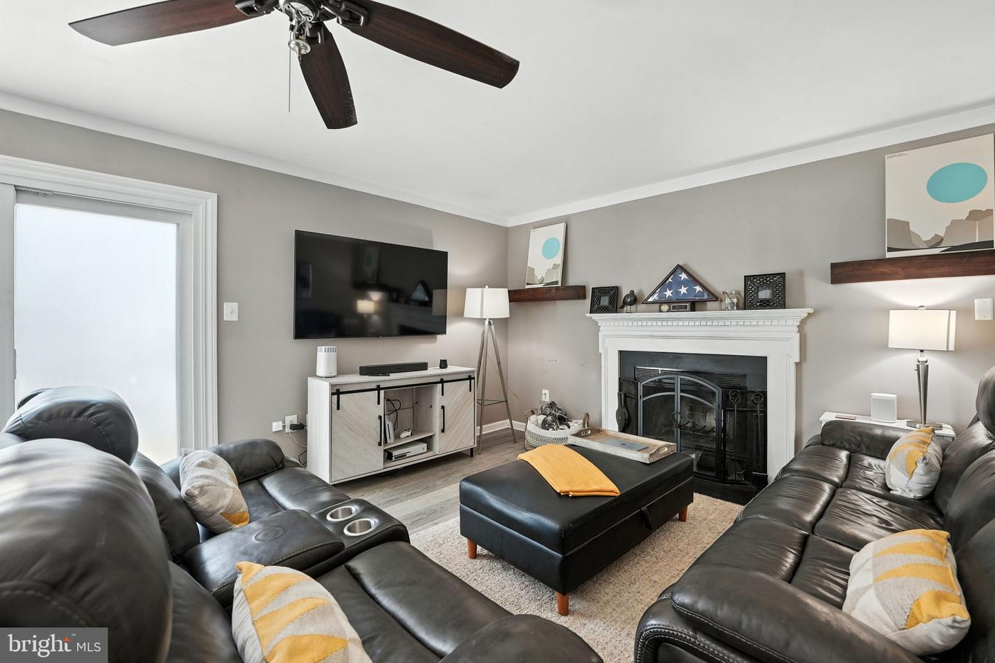 3876 ORIOLE CT, DUMFRIES, Virginia 22025, 4 Bedrooms Bedrooms, ,2 BathroomsBathrooms,Residential,For sale,3876 ORIOLE CT,VAPW2101400 MLS # VAPW2101400
