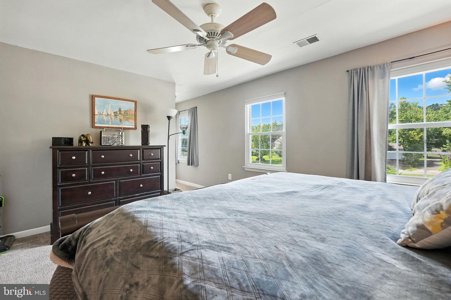 3876 ORIOLE CT, DUMFRIES, Virginia 22025, 4 Bedrooms Bedrooms, ,2 BathroomsBathrooms,Residential,For sale,3876 ORIOLE CT,VAPW2101400 MLS # VAPW2101400