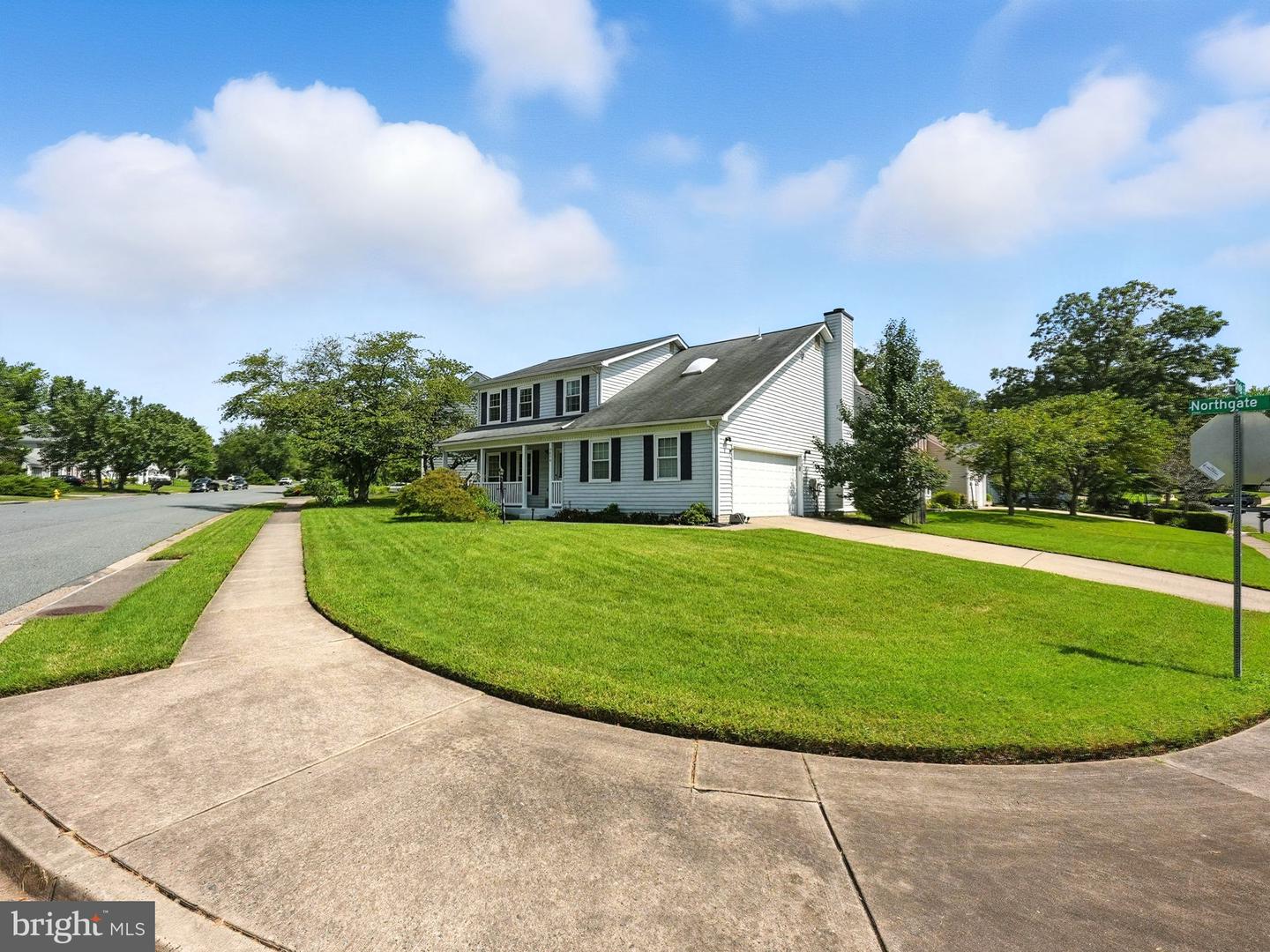 3876 ORIOLE CT, DUMFRIES, Virginia 22025, 4 Bedrooms Bedrooms, ,2 BathroomsBathrooms,Residential,For sale,3876 ORIOLE CT,VAPW2101400 MLS # VAPW2101400