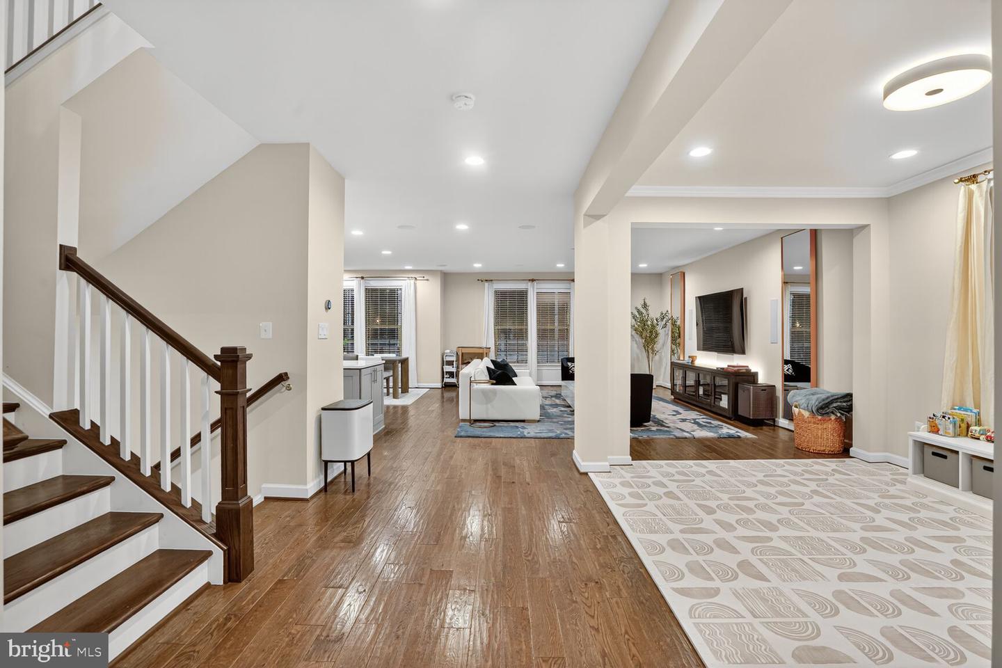 9093 BEAR BRANCH PL, FAIRFAX, Virginia 22031, 4 Bedrooms Bedrooms, ,3 BathroomsBathrooms,Residential,For sale,9093 BEAR BRANCH PL,VAFX2261092 MLS # VAFX2261092