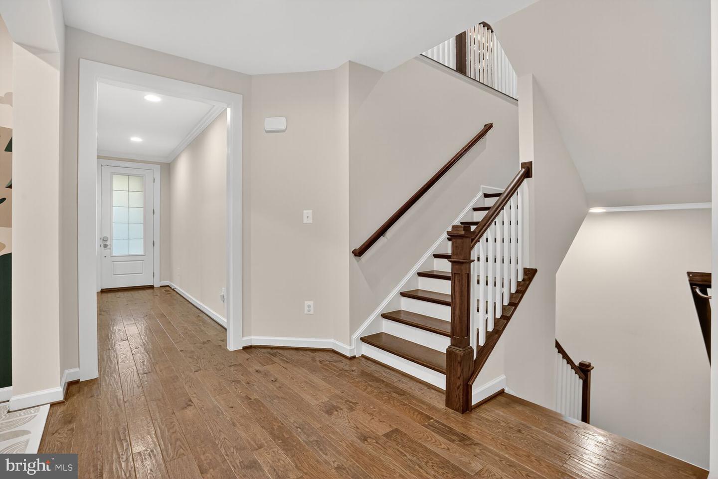 9093 BEAR BRANCH PL, FAIRFAX, Virginia 22031, 4 Bedrooms Bedrooms, ,3 BathroomsBathrooms,Residential,For sale,9093 BEAR BRANCH PL,VAFX2261092 MLS # VAFX2261092
