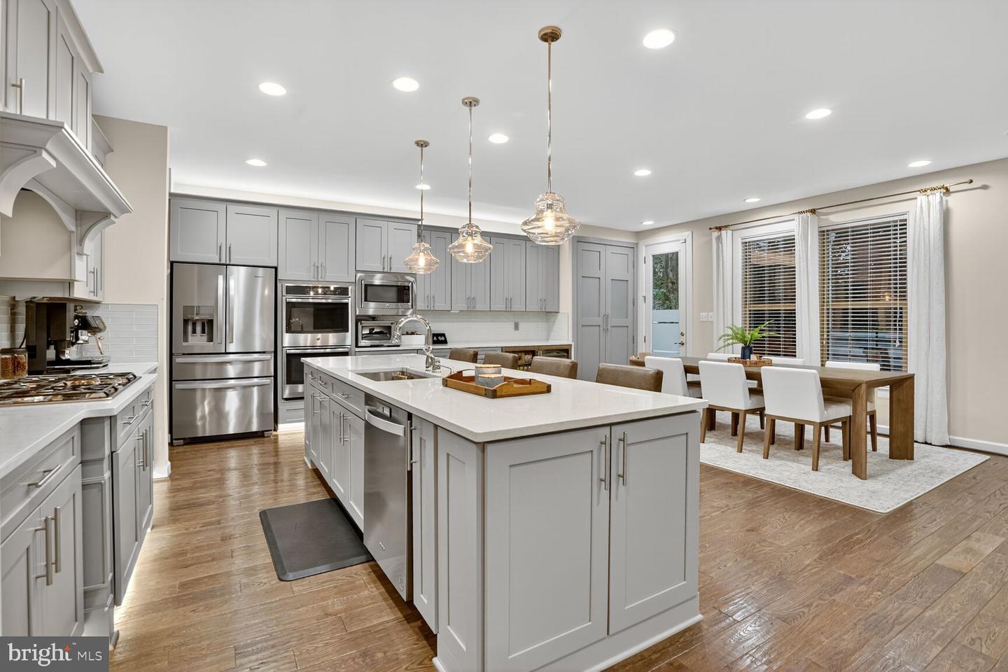 9093 BEAR BRANCH PL, FAIRFAX, Virginia 22031, 4 Bedrooms Bedrooms, ,3 BathroomsBathrooms,Residential,For sale,9093 BEAR BRANCH PL,VAFX2261092 MLS # VAFX2261092