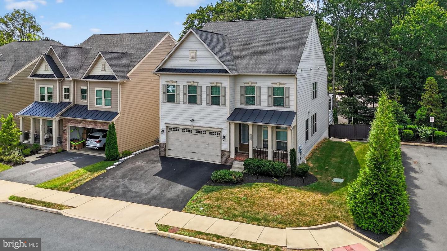 9093 BEAR BRANCH PL, FAIRFAX, Virginia 22031, 4 Bedrooms Bedrooms, ,3 BathroomsBathrooms,Residential,For sale,9093 BEAR BRANCH PL,VAFX2261092 MLS # VAFX2261092