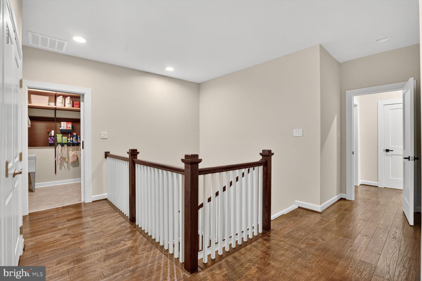 9093 BEAR BRANCH PL, FAIRFAX, Virginia 22031, 4 Bedrooms Bedrooms, ,3 BathroomsBathrooms,Residential,For sale,9093 BEAR BRANCH PL,VAFX2261092 MLS # VAFX2261092