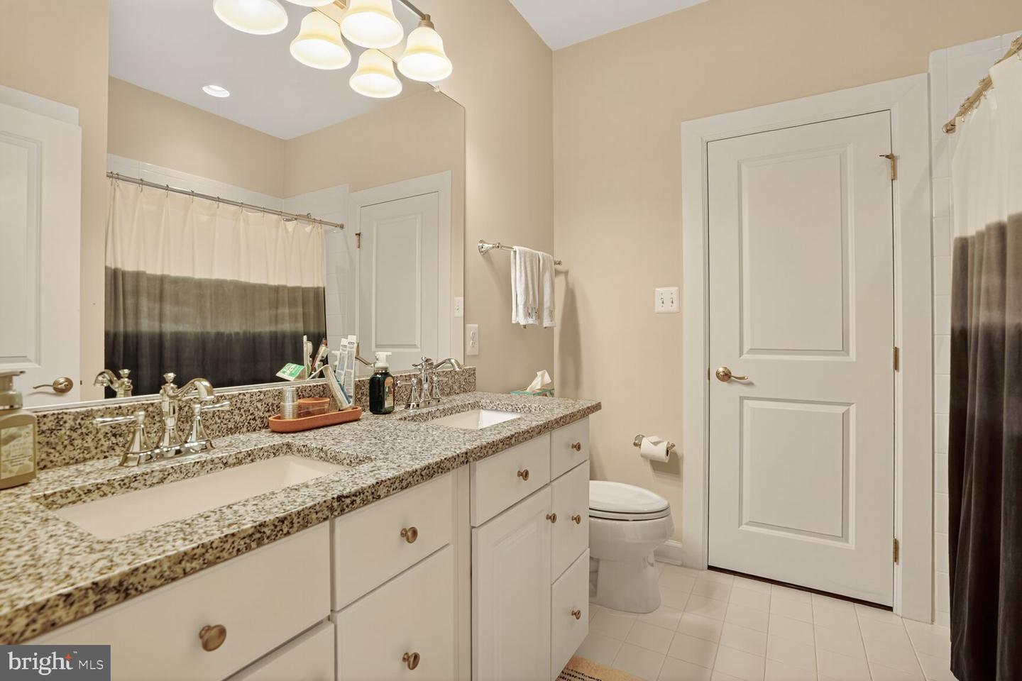 9093 BEAR BRANCH PL, FAIRFAX, Virginia 22031, 4 Bedrooms Bedrooms, ,3 BathroomsBathrooms,Residential,For sale,9093 BEAR BRANCH PL,VAFX2261092 MLS # VAFX2261092