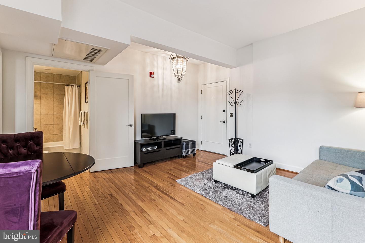 2902 PORTER ST NW #43, WASHINGTON, District Of Columbia 20008, 1 Bedroom Bedrooms, ,1 BathroomBathrooms,Residential,For sale,2902 PORTER ST NW #43,DCDC2215032 MLS # DCDC2215032