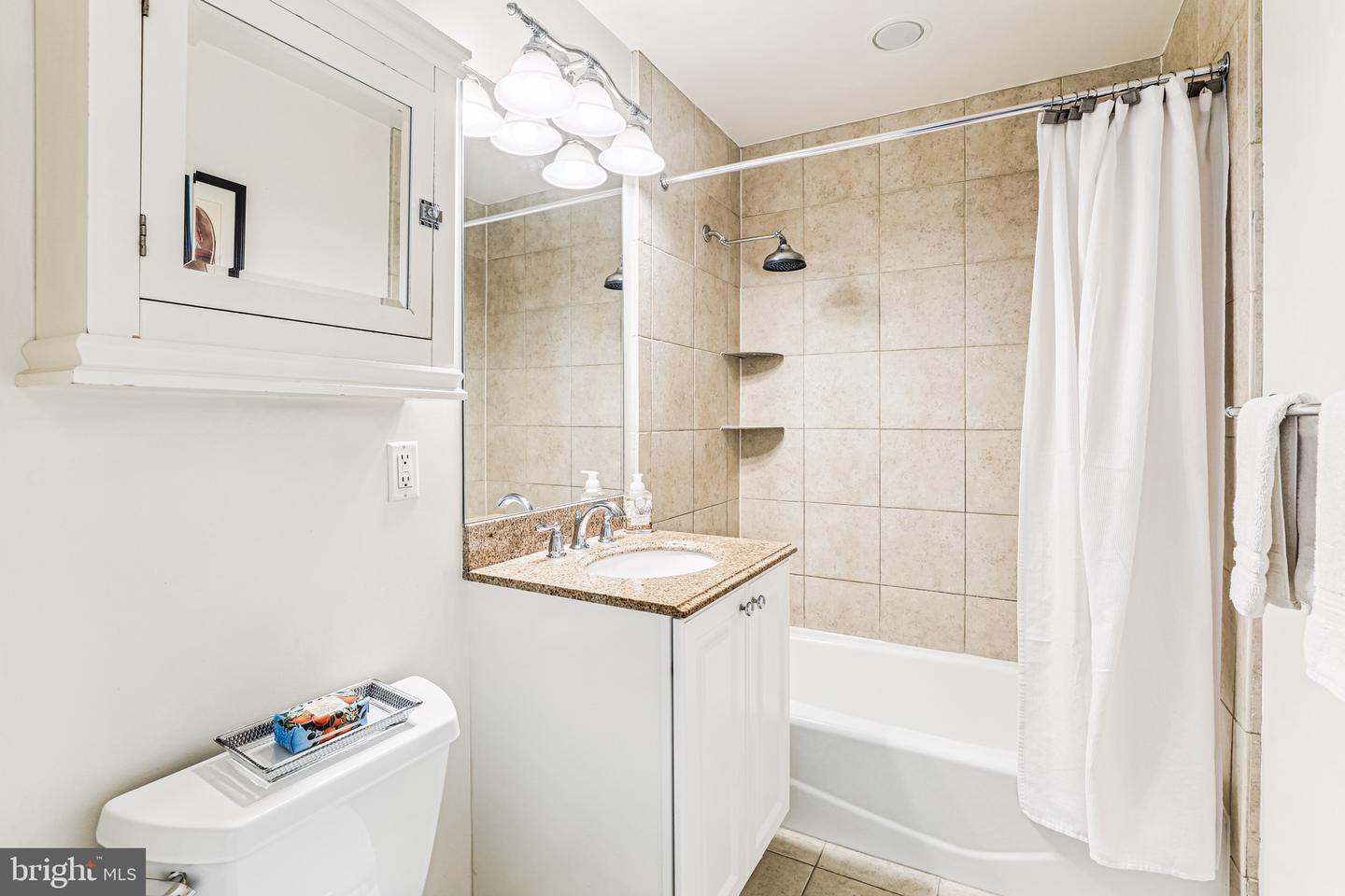 2902 PORTER ST NW #43, WASHINGTON, District Of Columbia 20008, 1 Bedroom Bedrooms, ,1 BathroomBathrooms,Residential,For sale,2902 PORTER ST NW #43,DCDC2215032 MLS # DCDC2215032