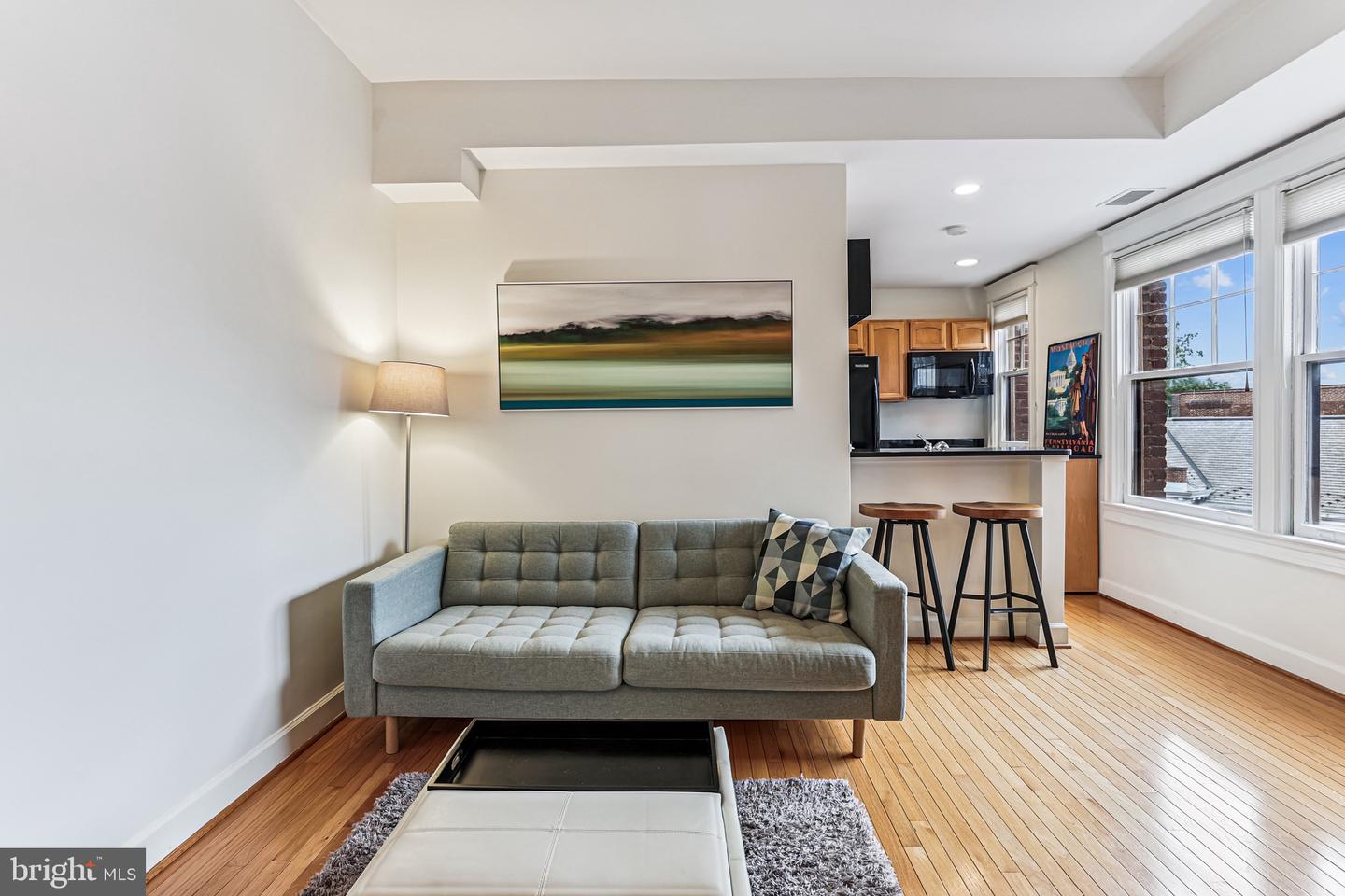 2902 PORTER ST NW #43, WASHINGTON, District Of Columbia 20008, 1 Bedroom Bedrooms, ,1 BathroomBathrooms,Residential,For sale,2902 PORTER ST NW #43,DCDC2215032 MLS # DCDC2215032