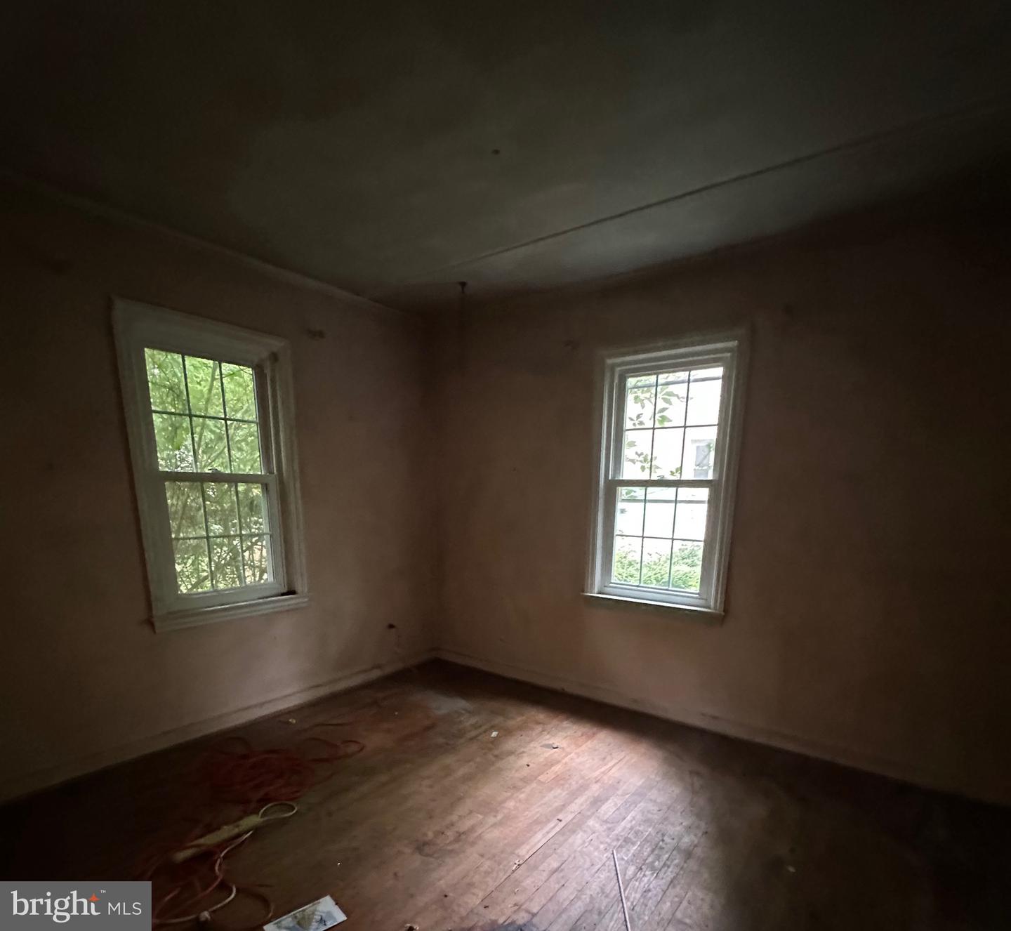 4025 HALLMAN ST, FAIRFAX, Virginia 22030, 2 Bedrooms Bedrooms, ,2 BathroomsBathrooms,Residential,For sale,4025 HALLMAN ST,VAFC2006788 MLS # VAFC2006788