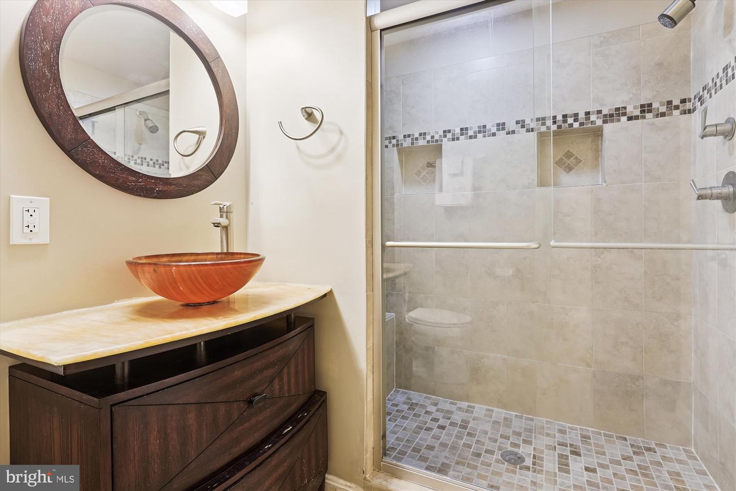 7921 JOURNEY LN, SPRINGFIELD, Virginia 22153, 4 Bedrooms Bedrooms, ,3 BathroomsBathrooms,Residential,For sale,7921 JOURNEY LN,VAFX2261124 MLS # VAFX2261124