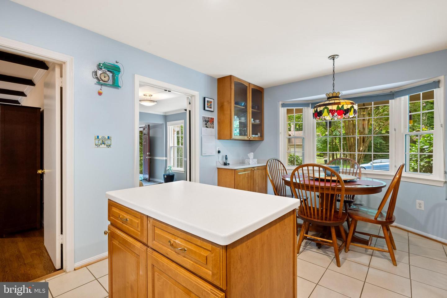 9260 ELJAMES DR, FAIRFAX, Virginia 22032, 4 Bedrooms Bedrooms, 14 Rooms Rooms,2 BathroomsBathrooms,Residential,For sale,9260 ELJAMES DR,VAFX2261182 MLS # VAFX2261182