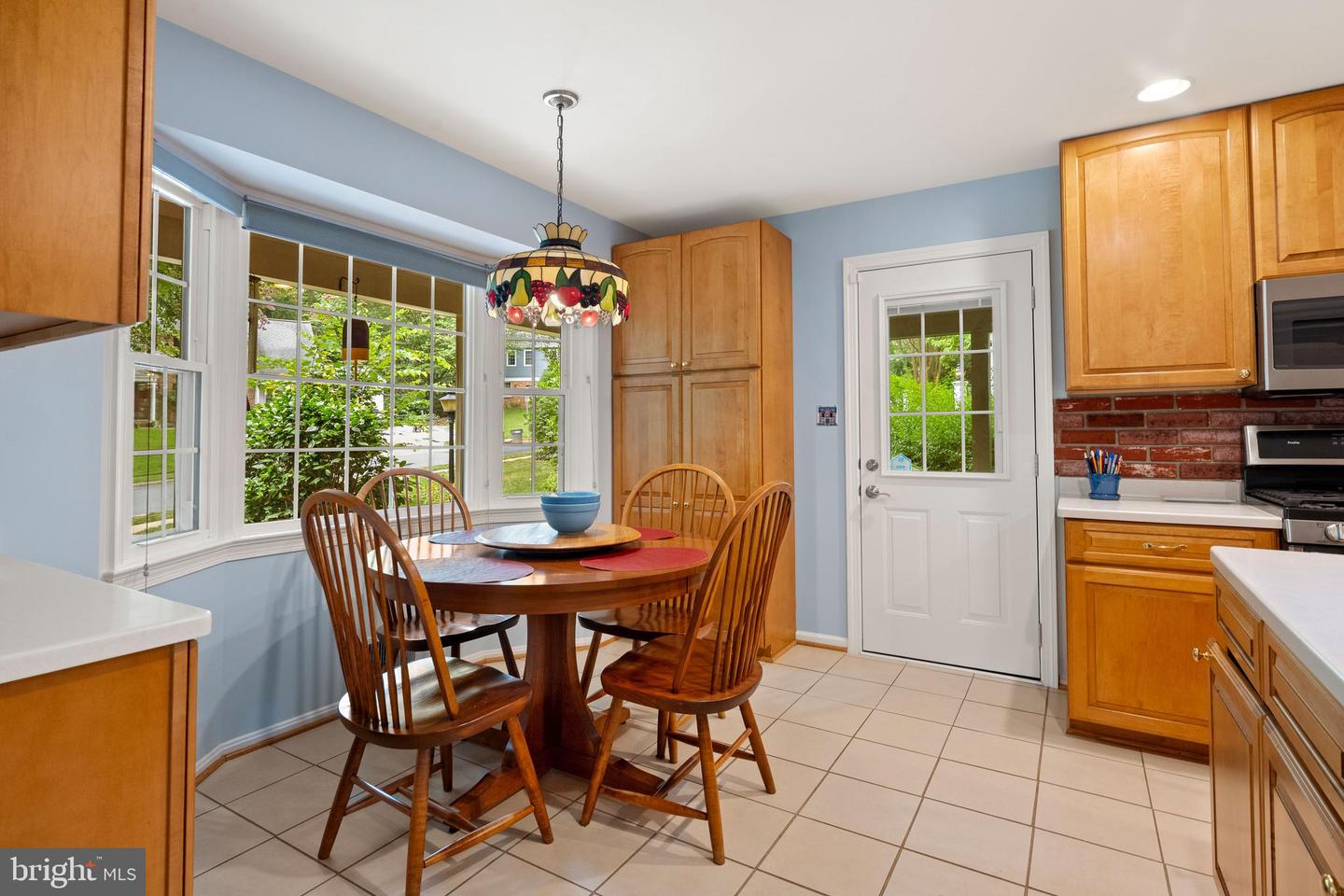 9260 ELJAMES DR, FAIRFAX, Virginia 22032, 4 Bedrooms Bedrooms, 14 Rooms Rooms,2 BathroomsBathrooms,Residential,For sale,9260 ELJAMES DR,VAFX2261182 MLS # VAFX2261182
