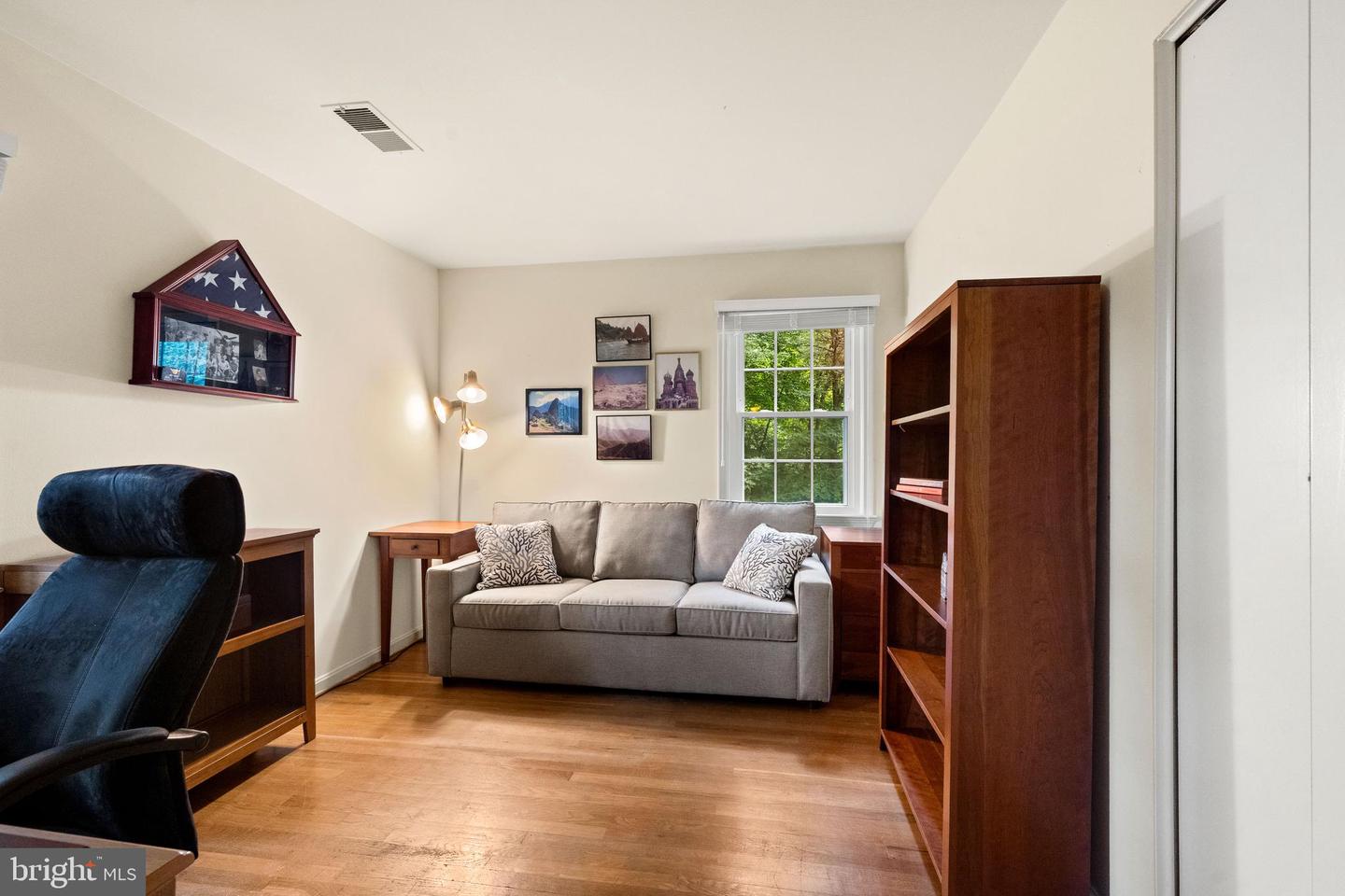 9260 ELJAMES DR, FAIRFAX, Virginia 22032, 4 Bedrooms Bedrooms, 14 Rooms Rooms,2 BathroomsBathrooms,Residential,For sale,9260 ELJAMES DR,VAFX2261182 MLS # VAFX2261182
