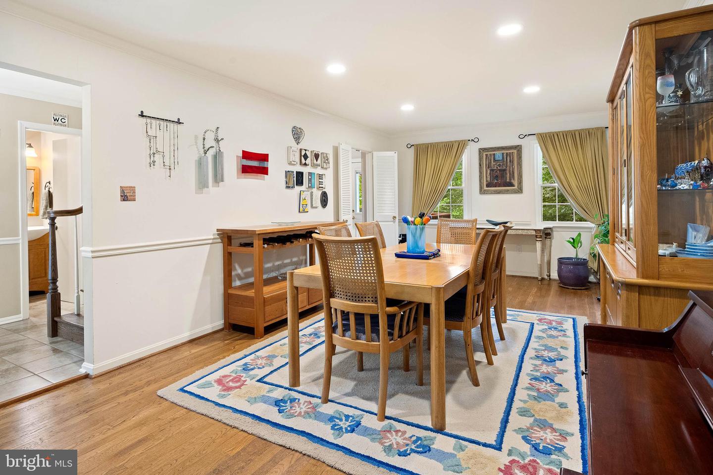 9260 ELJAMES DR, FAIRFAX, Virginia 22032, 4 Bedrooms Bedrooms, 14 Rooms Rooms,2 BathroomsBathrooms,Residential,For sale,9260 ELJAMES DR,VAFX2261182 MLS # VAFX2261182