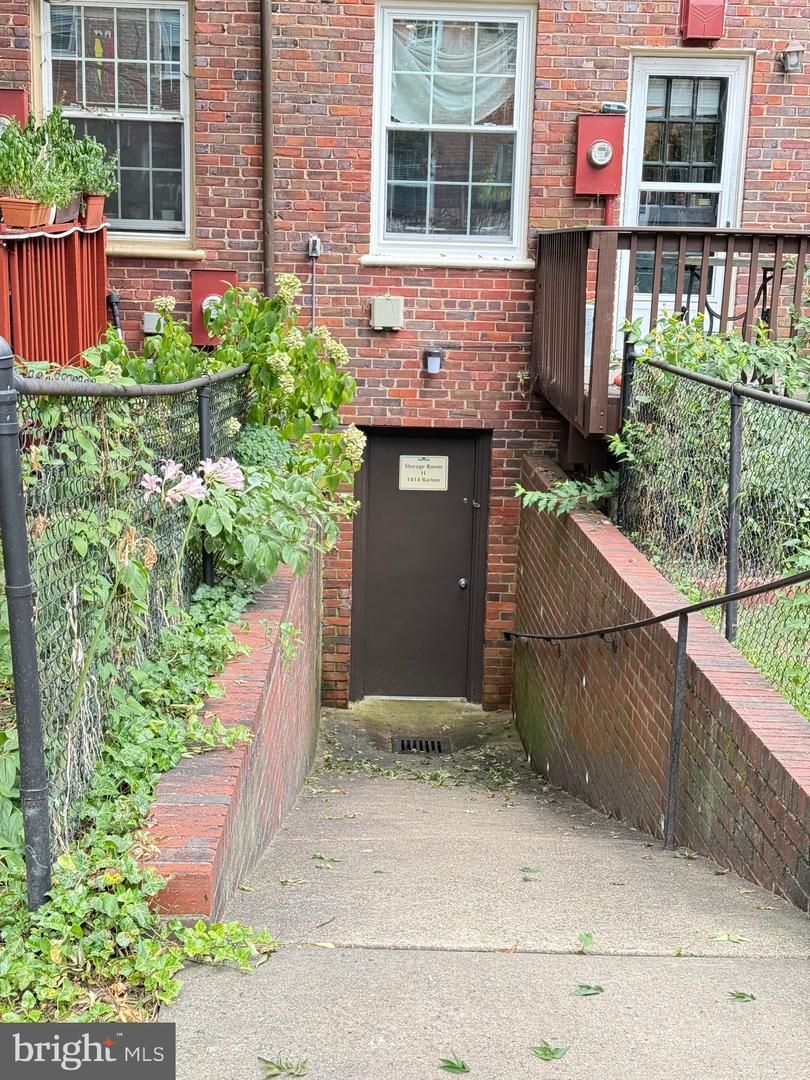 1415 S EDGEWOOD ST #463, ARLINGTON, Virginia 22204, 1 Bedroom Bedrooms, ,1 BathroomBathrooms,Residential,For sale,1415 S EDGEWOOD ST #463,VAAR2062154 MLS # VAAR2062154