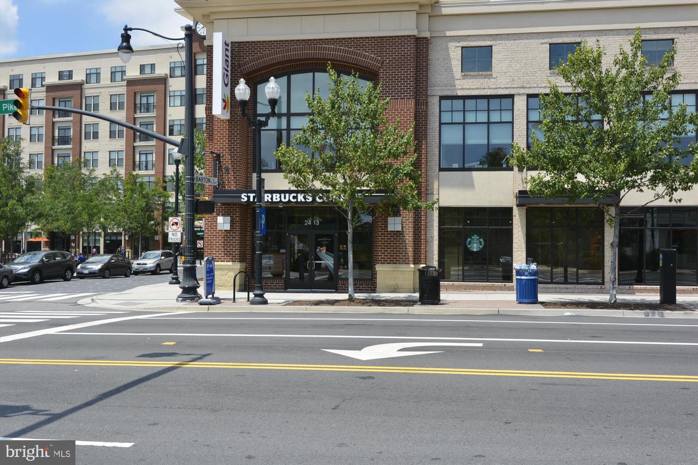 1415 S EDGEWOOD ST #463, ARLINGTON, Virginia 22204, 1 Bedroom Bedrooms, ,1 BathroomBathrooms,Residential,For sale,1415 S EDGEWOOD ST #463,VAAR2062154 MLS # VAAR2062154 1415 S EDGEWOOD ST #463, ARLINGTON, Virginia 22204, 1 Bedroom Bedrooms, ,1 BathroomBathrooms,Residential,For sale,1415 S EDGEWOOD ST #463,VAAR2062154 MLS # VAAR2062154